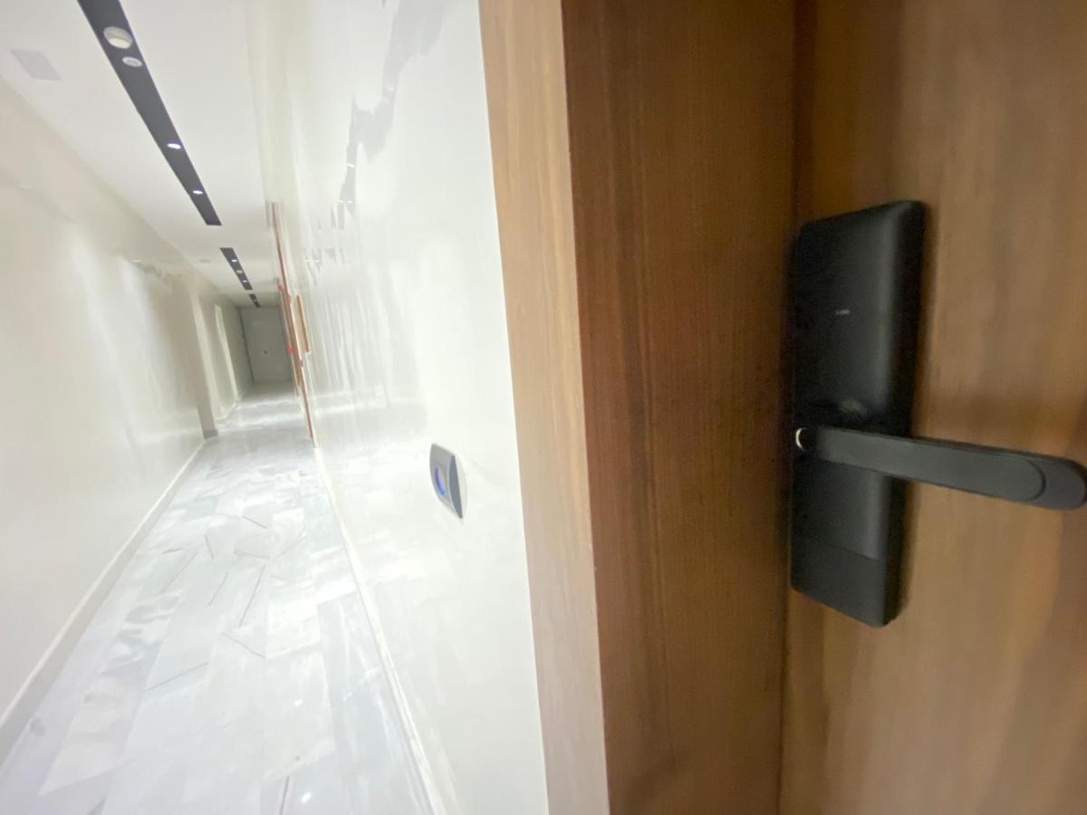 Modern 1 Bedroom 1Min From Downtown Anoual Tramway คาซาบลังกา ภายนอก รูปภาพ